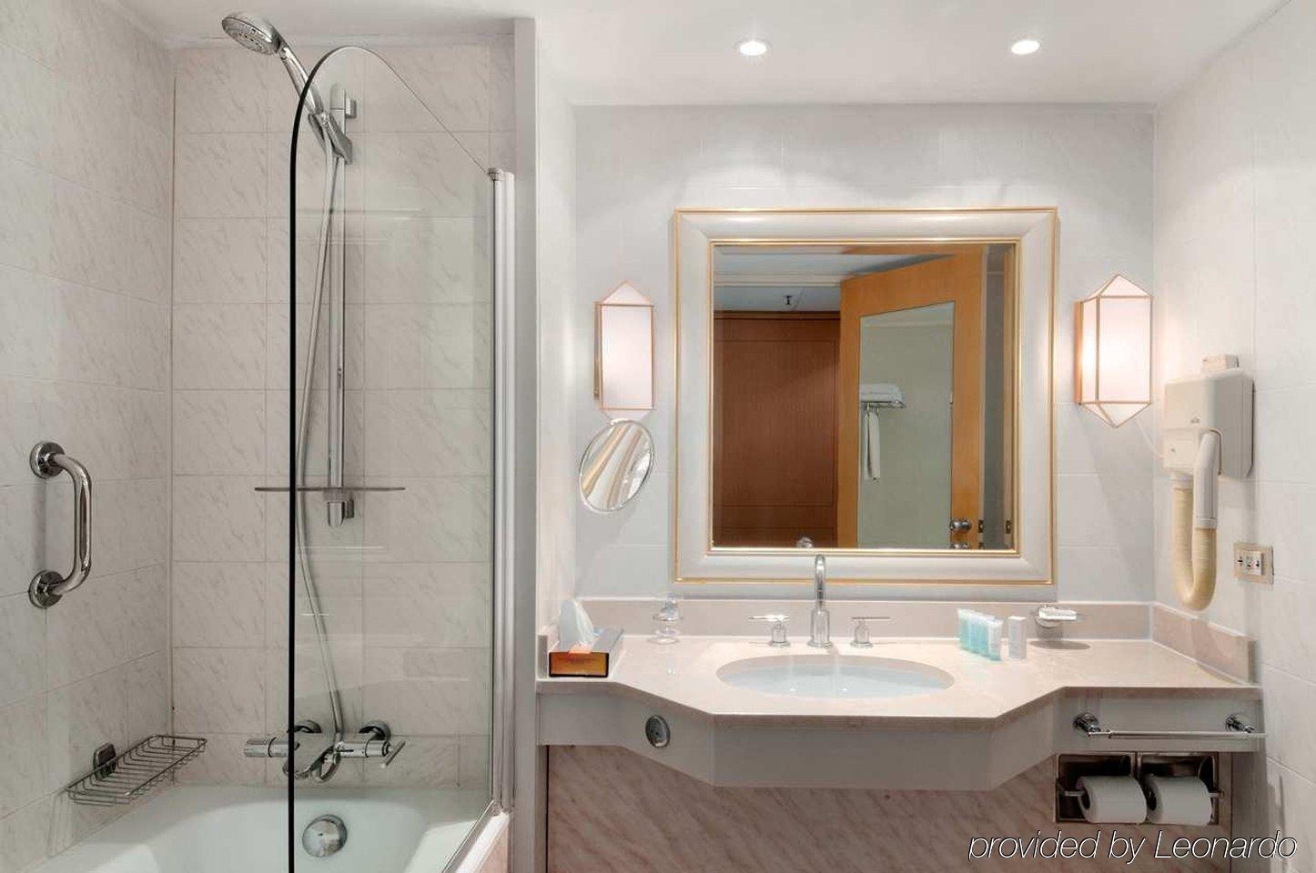 Hilton 5*